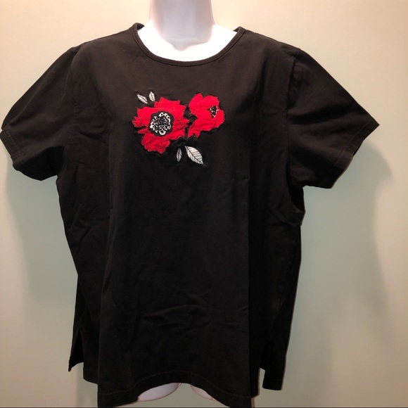 🍄Pretty Victoria Jones T-Shirt🍄 - Picture 3 of 6